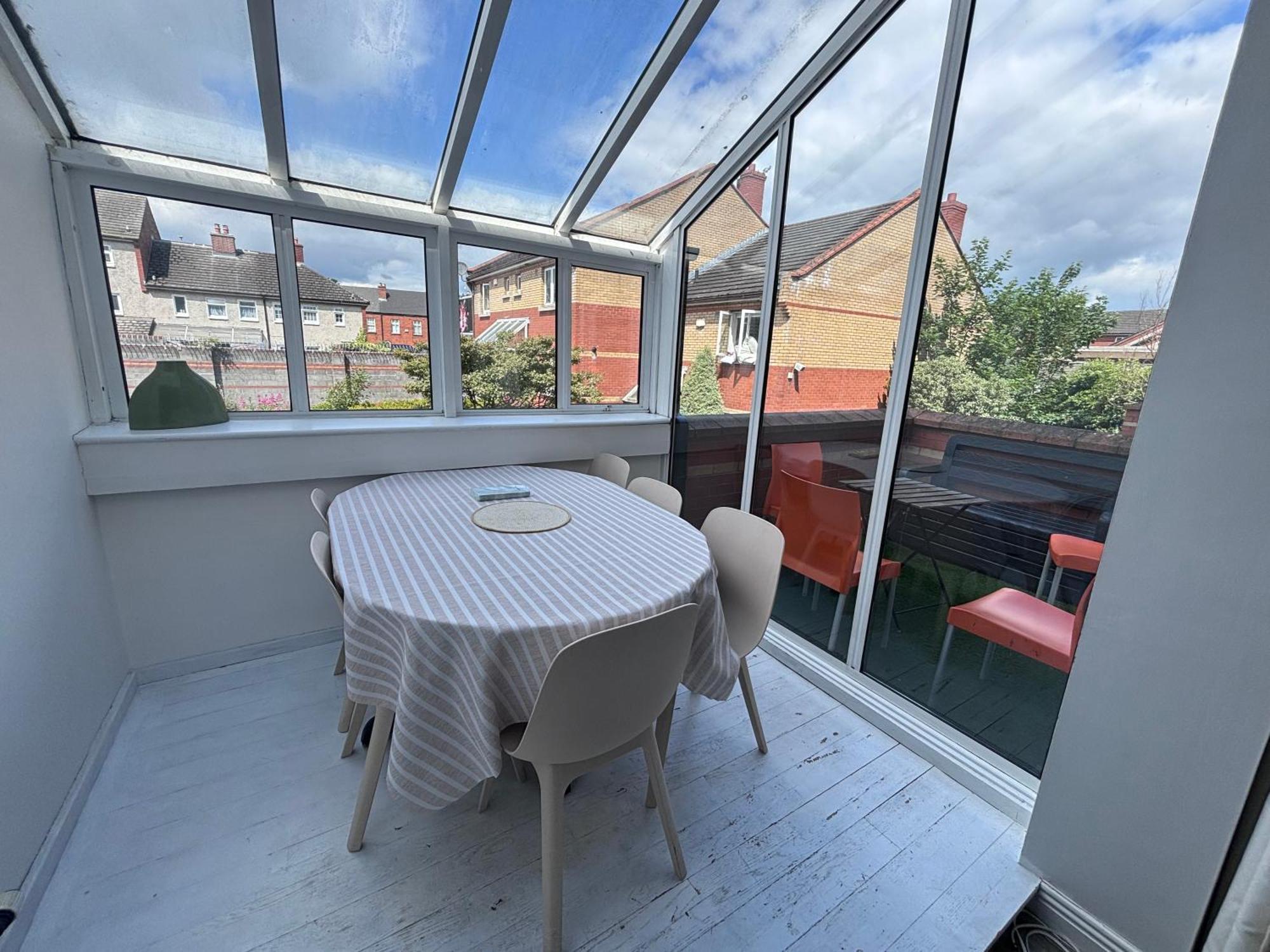 Central, Comfortable And Spacious 4 Bed Duplex Dublin Kültér fotó