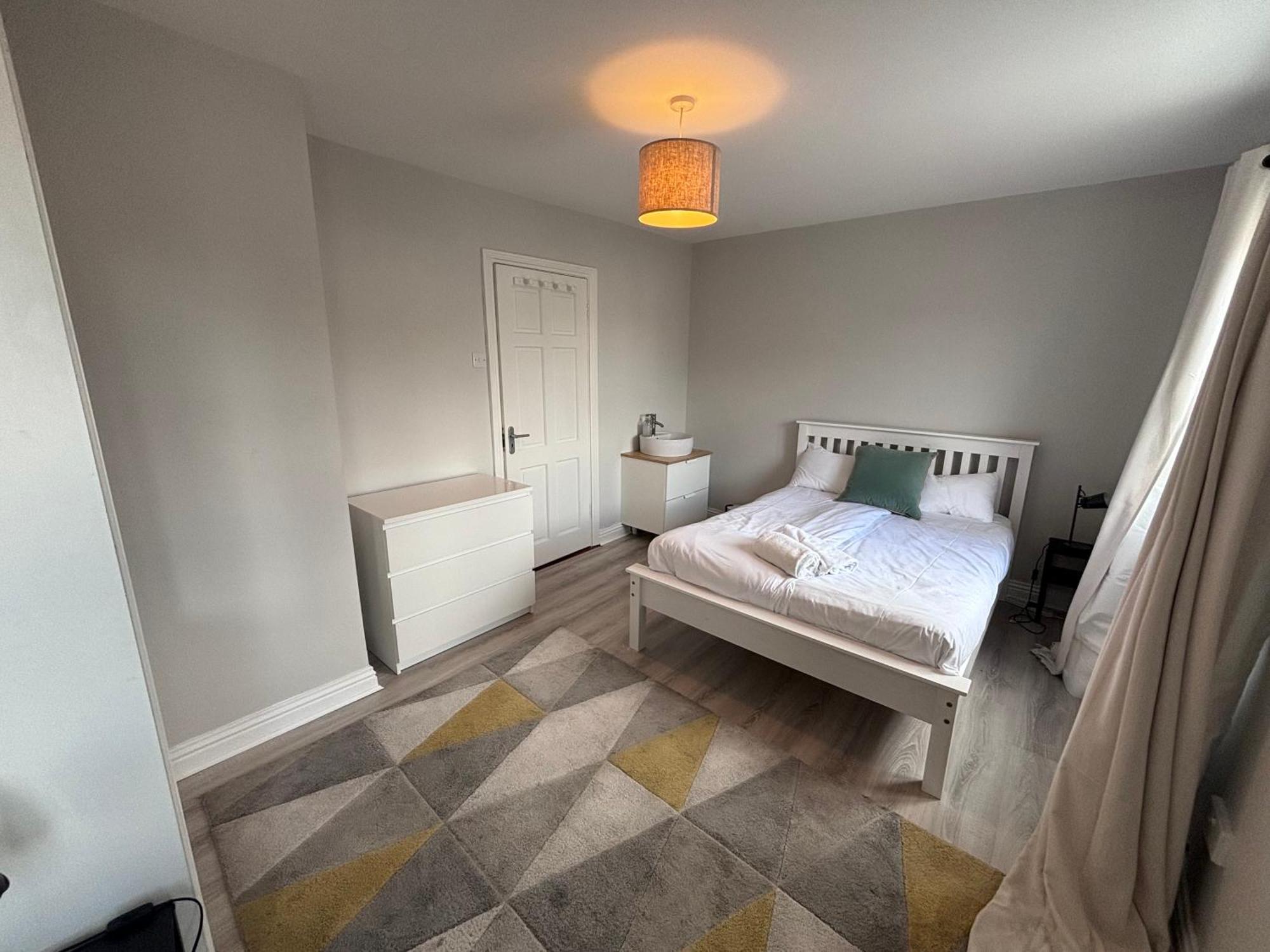 Central, Comfortable And Spacious 4 Bed Duplex Dublin Kültér fotó